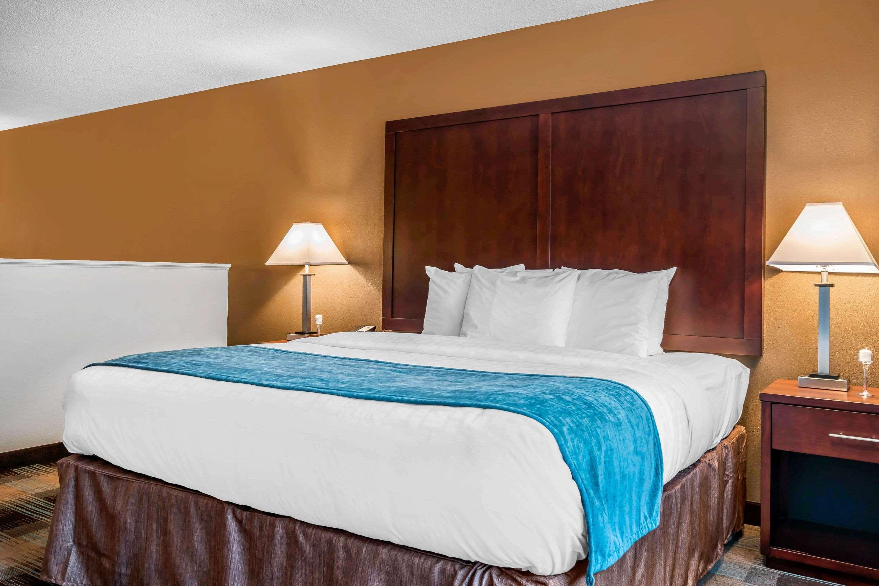 Clarion Inn Near Jblm Tacoma Luaran gambar