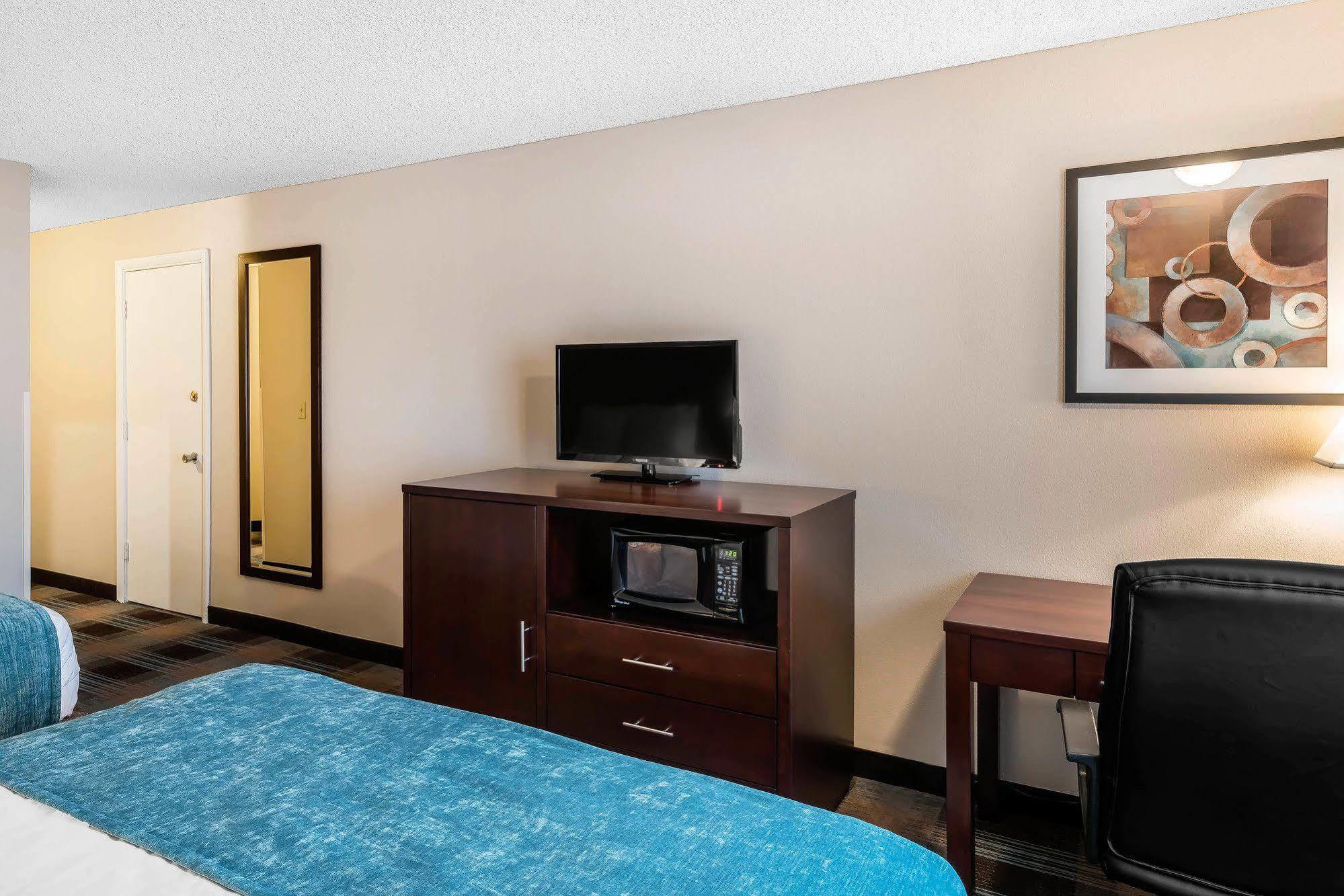 Clarion Inn Near Jblm Tacoma Luaran gambar